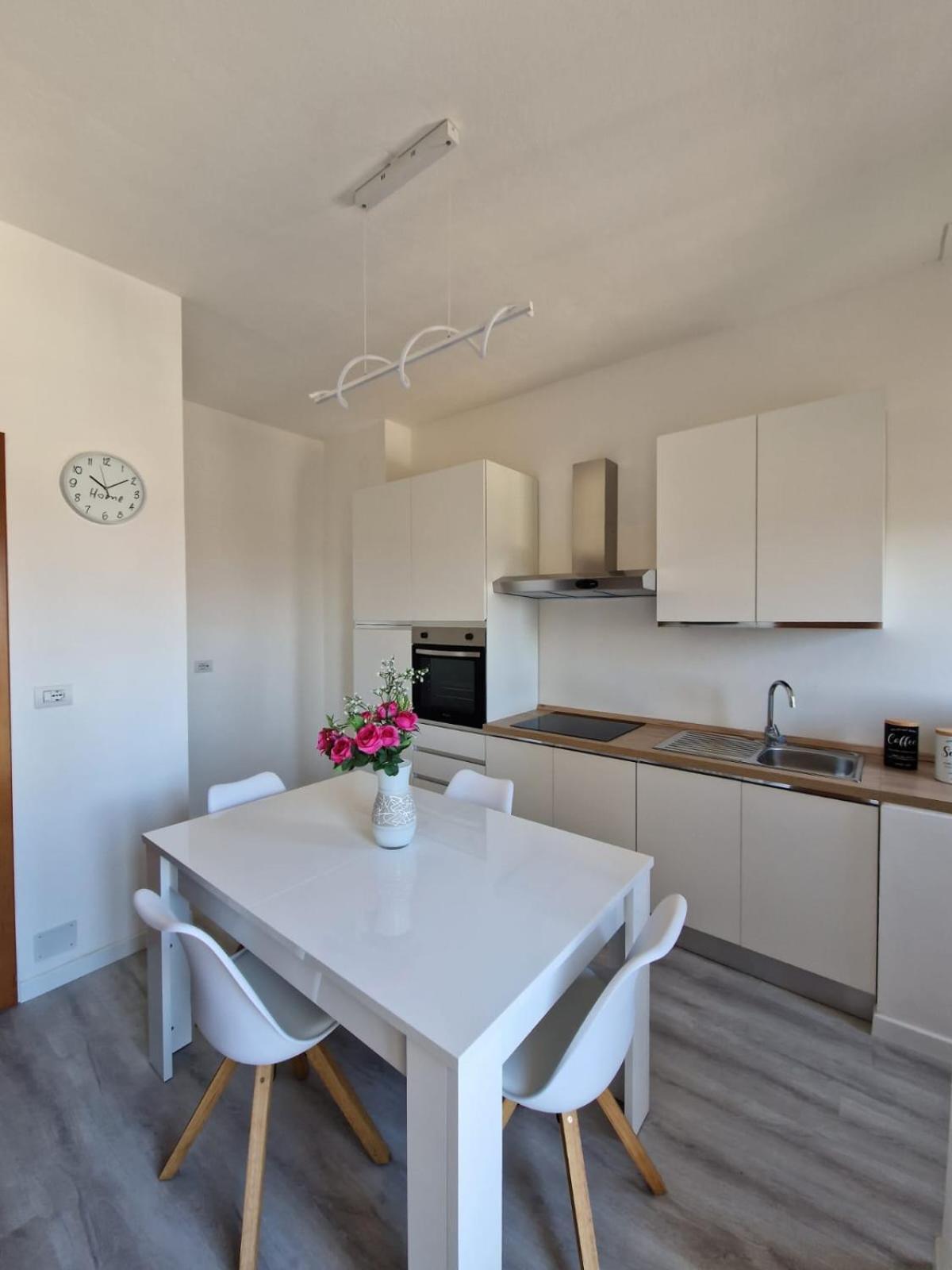 Апартаменты Residenza Luigio Вербания Экстерьер фото